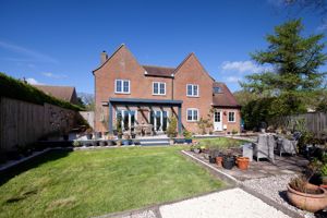 Rear Aspect - click for photo gallery